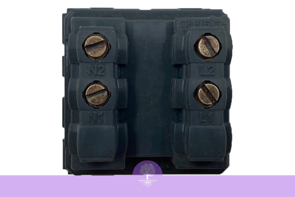 LEGRAND DP 20A 1W 2M SQ WH