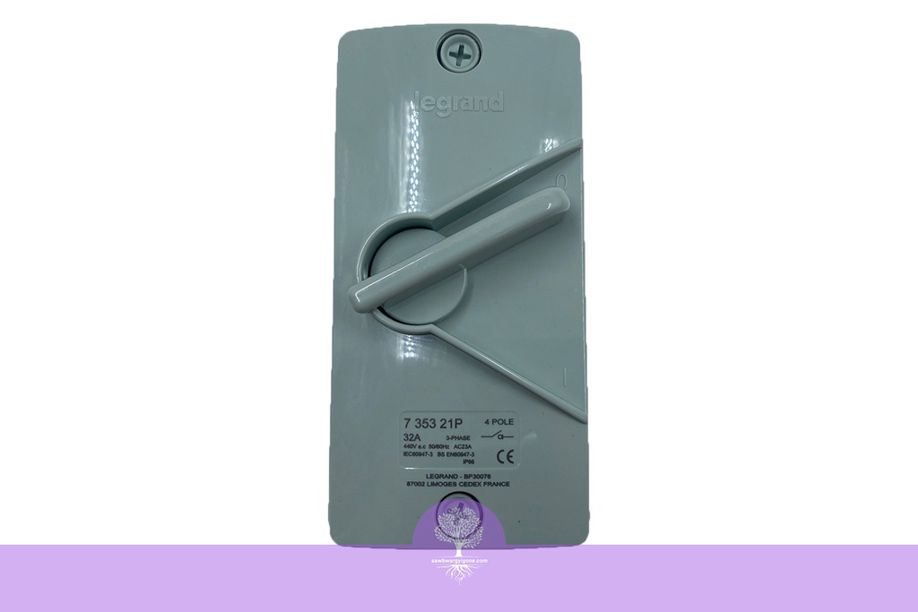 4P, 32A, ISOLATOR SWITCH, AC23, LEGRAND