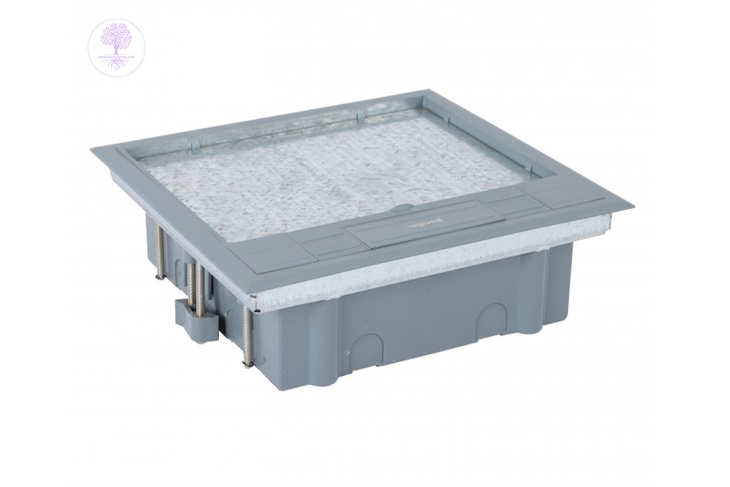 10M, LEGRAND Reduced Height Floor Box (10 modules)