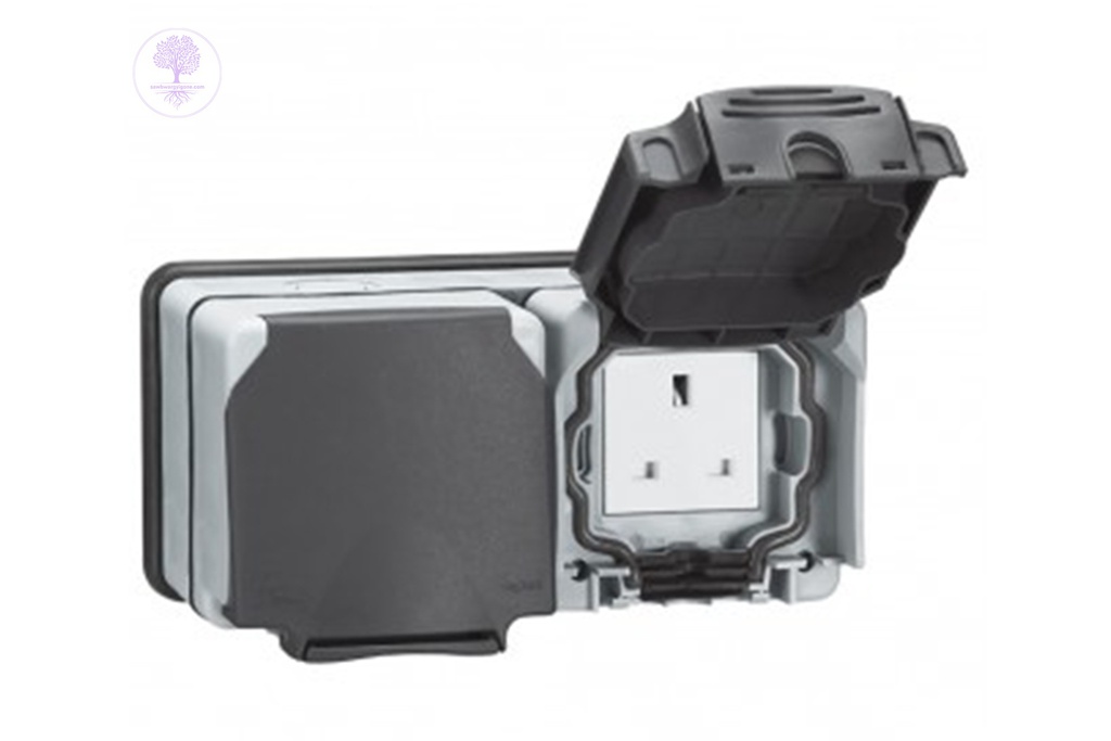 13A, PLEXO66 SOCKET OUTLET, 250V, LEGRAND 
