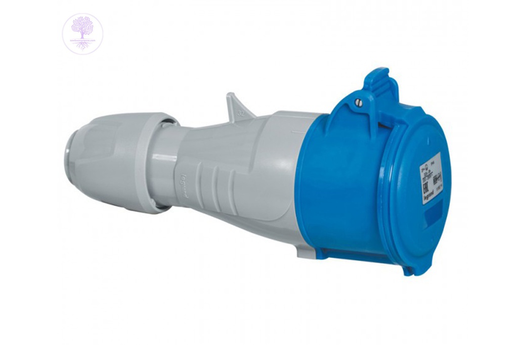 2P+T, 16A, 230V, IP44, P17 Tempra PRO Mobile Socket, LEGRAND (200~250V, 16A, 2P+E) P.MOB