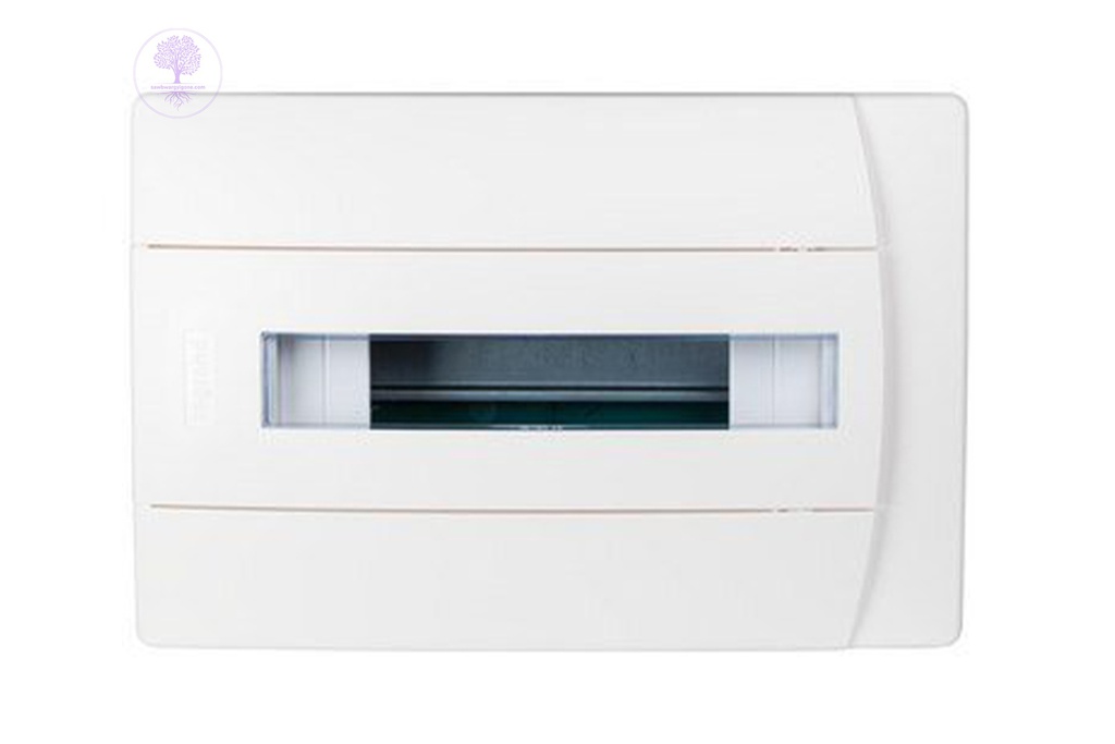 1 ROW, 6 MODULES , 1x6, TERMINAL SHEILD BOX, IP40, IK07 with Door, LEGRAND Practibox (Flush-mounting cabinet)