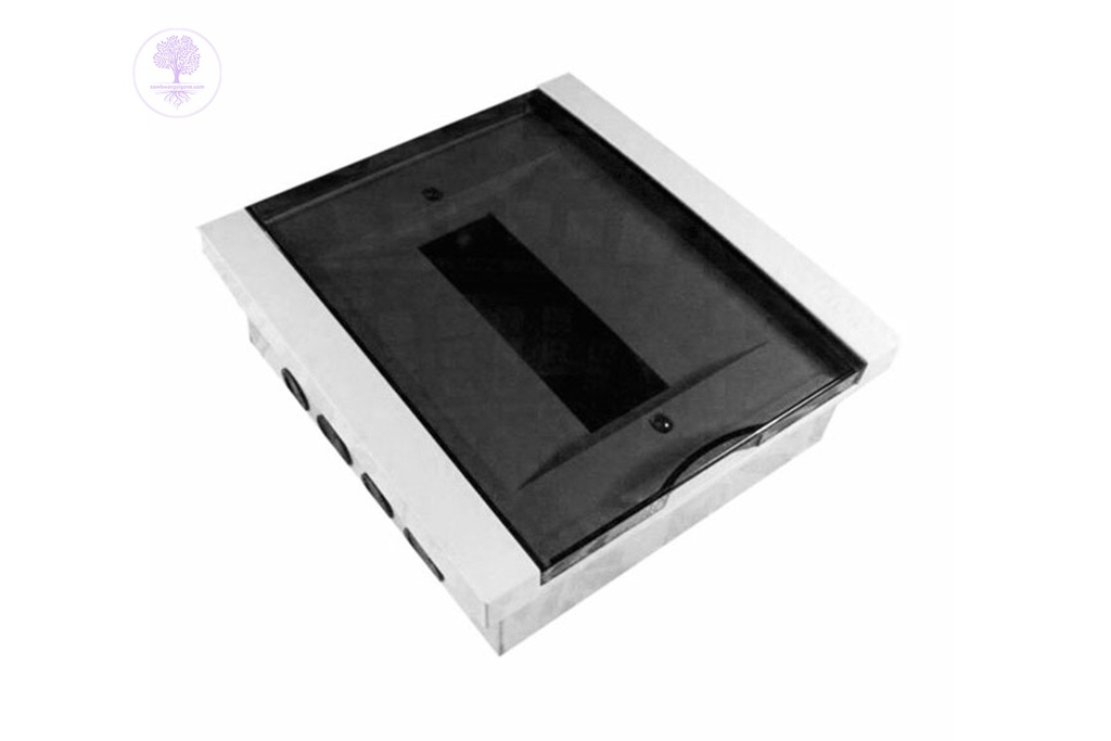 LiOA, Flush /Surface Enclosure for 8 MCB (Metal Box)